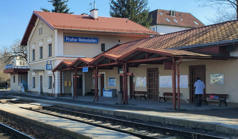 Český Krumlov ↔ Velešín